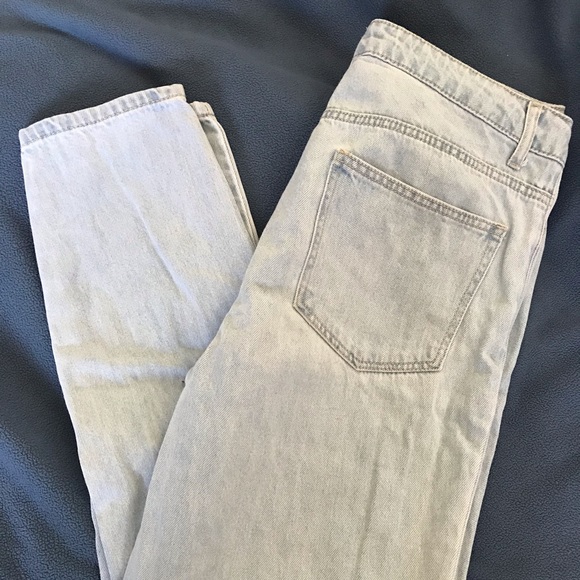 Forever 21 Denim - Forever 21 Light Blue Mom Jeans